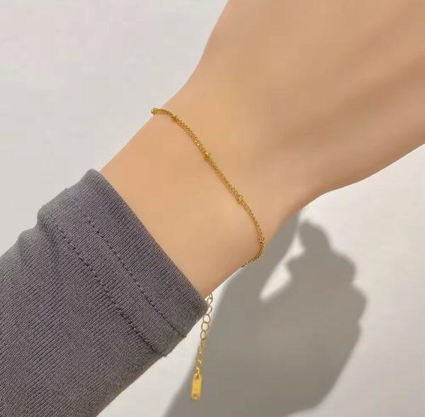 Satellite Chain Bracelet